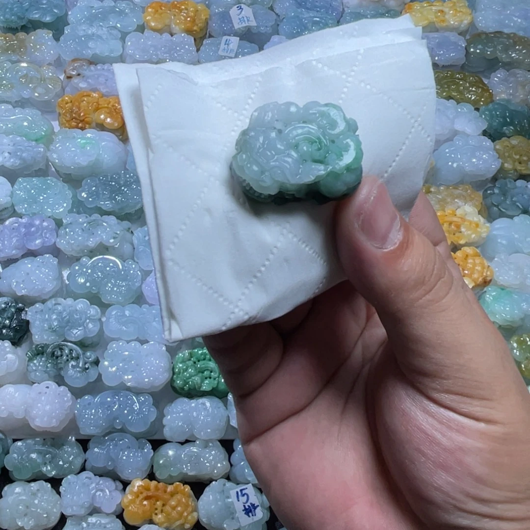 翡翠未镶嵌颈饰天然