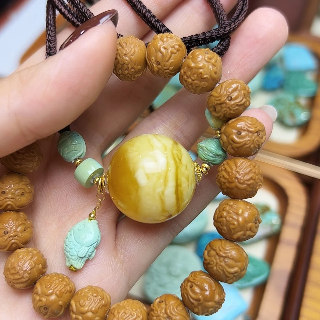 静***默猴头核桃吊坠猴头核桃