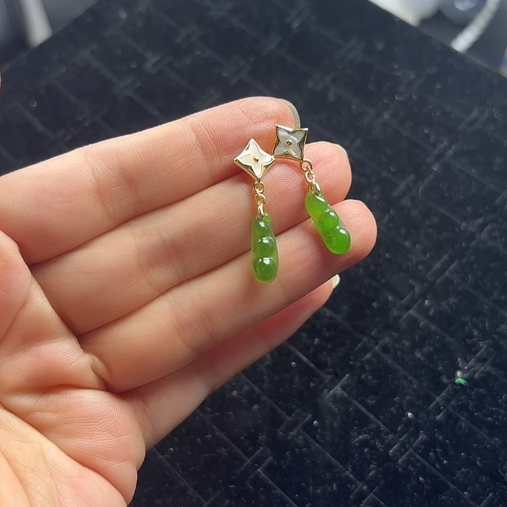 手链未镶嵌和田玉碧玉豆角925耳钉