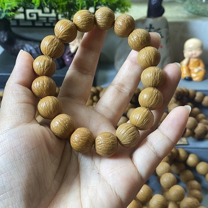 猴头核桃手串聚宝盆