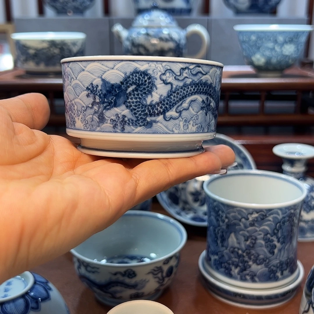 可***8陶凭阑亭手绘三龙海水直口杯