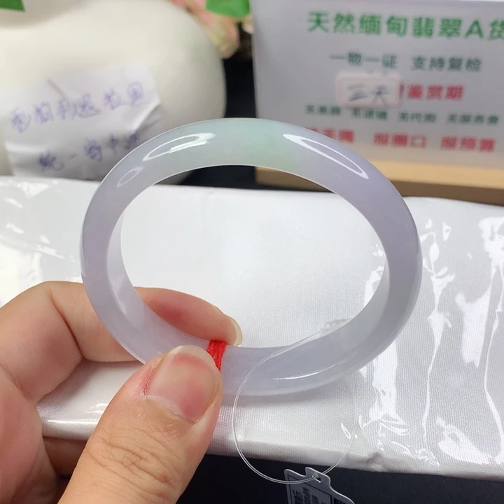 未镶嵌手镯翡翠5556