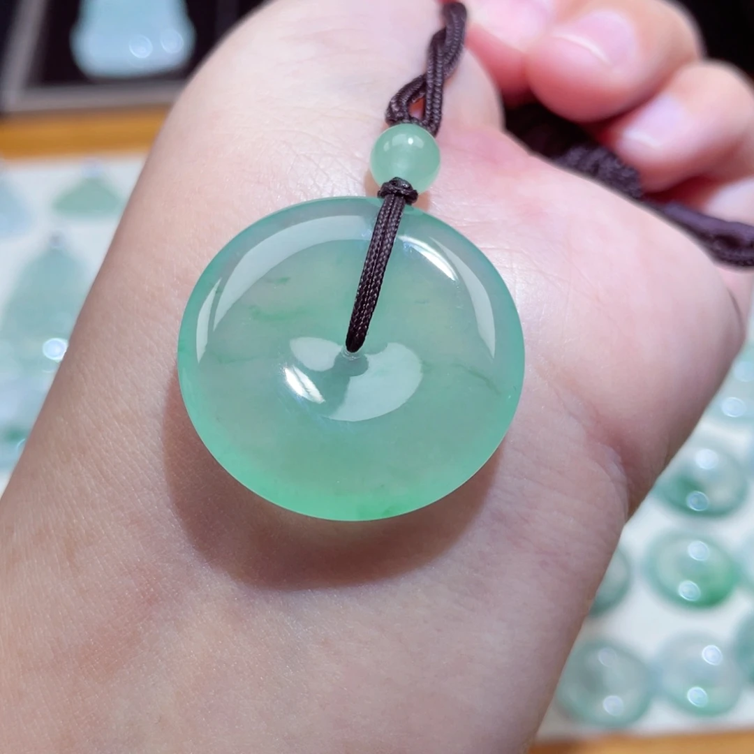 颈饰未镶嵌翡翠扣子