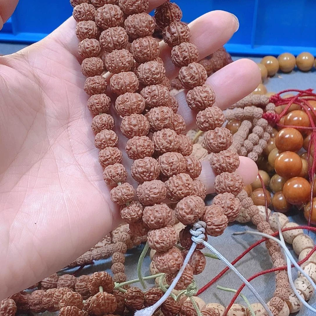 金刚菩提吊坠6***210-13玉梅花