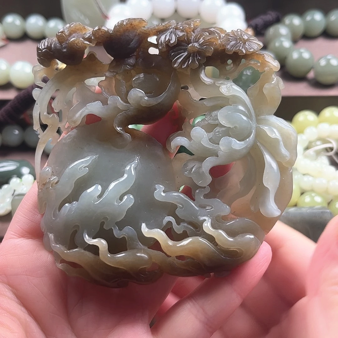 未镶嵌和田玉摆件