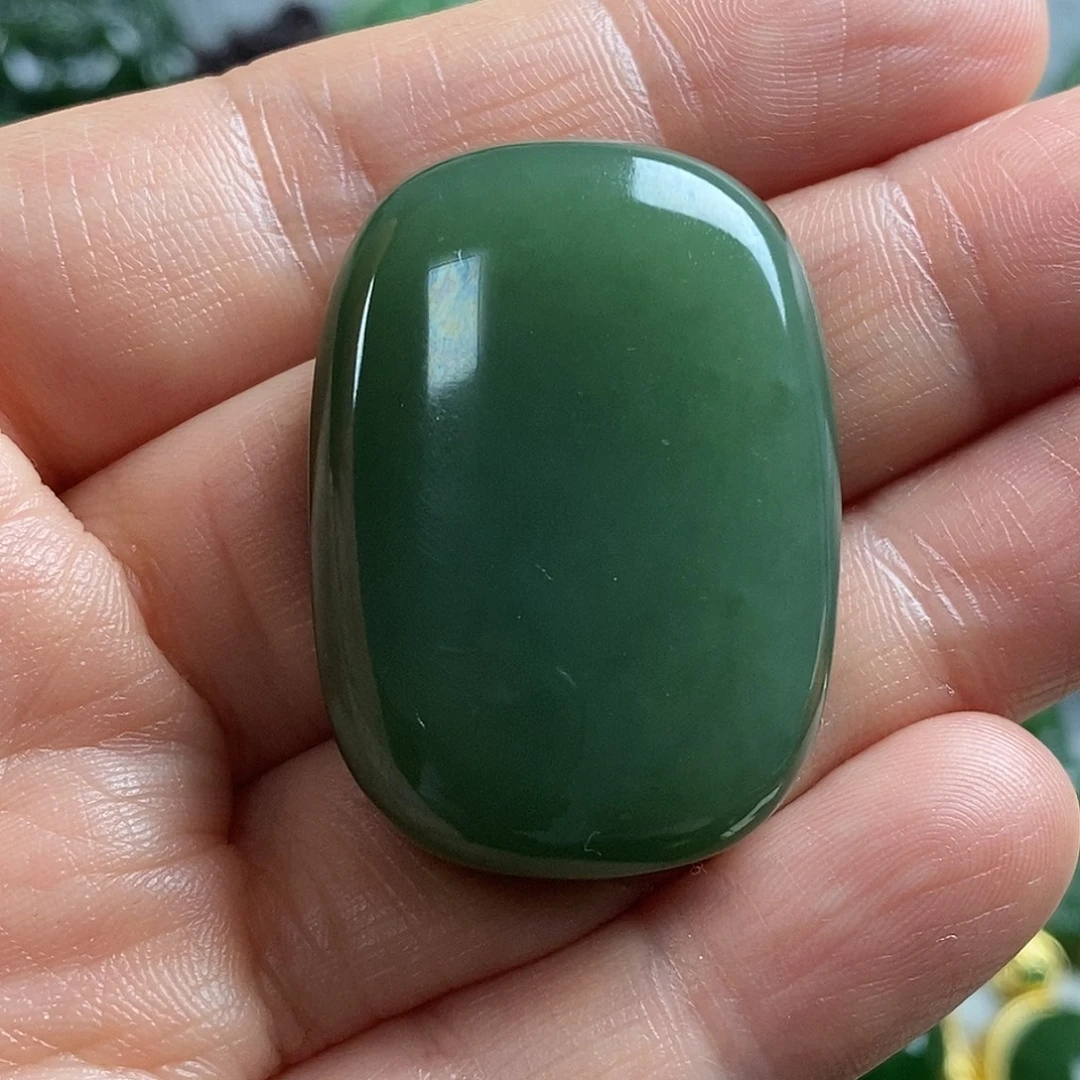 和田玉未镶嵌耳饰