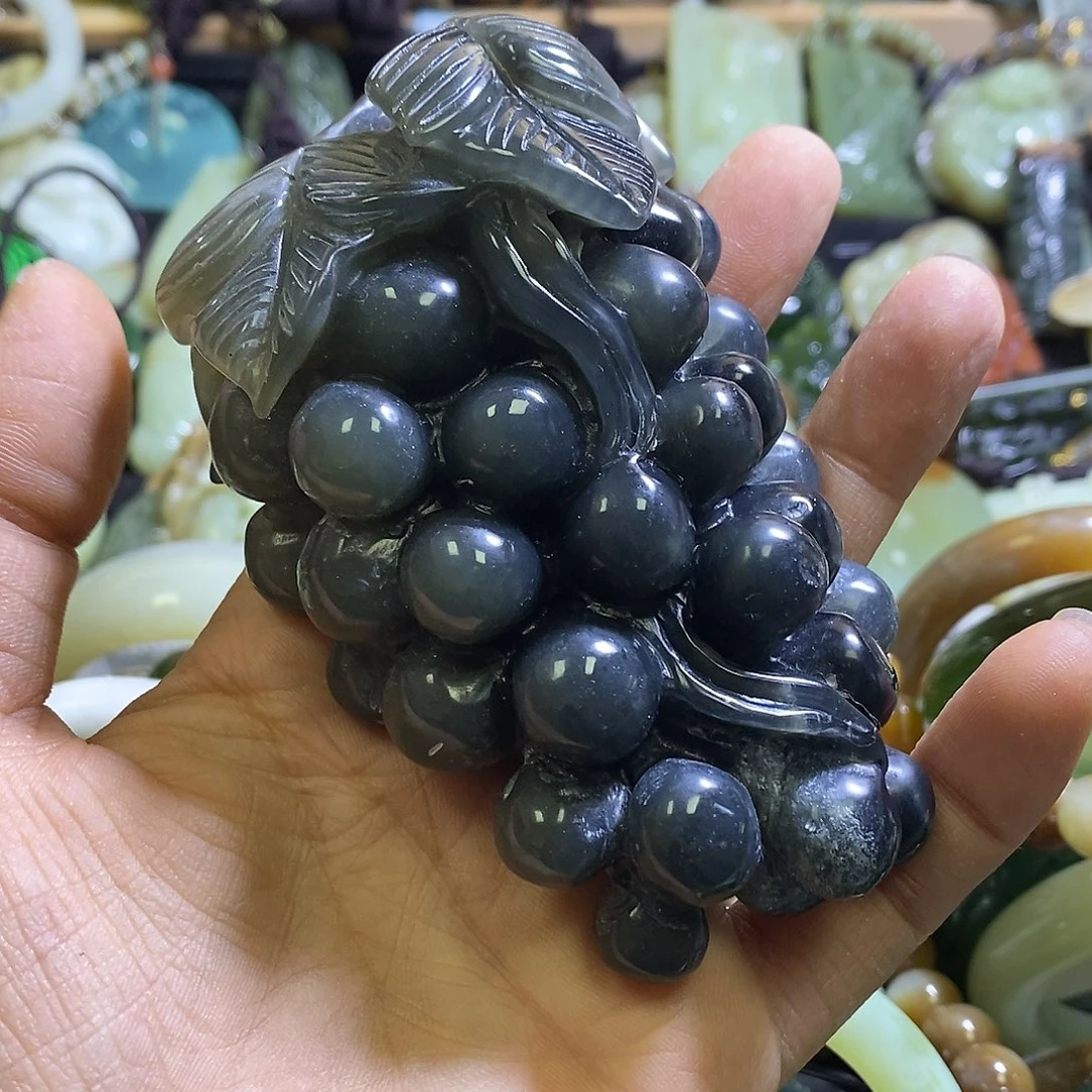 岫玉未镶嵌手玩件