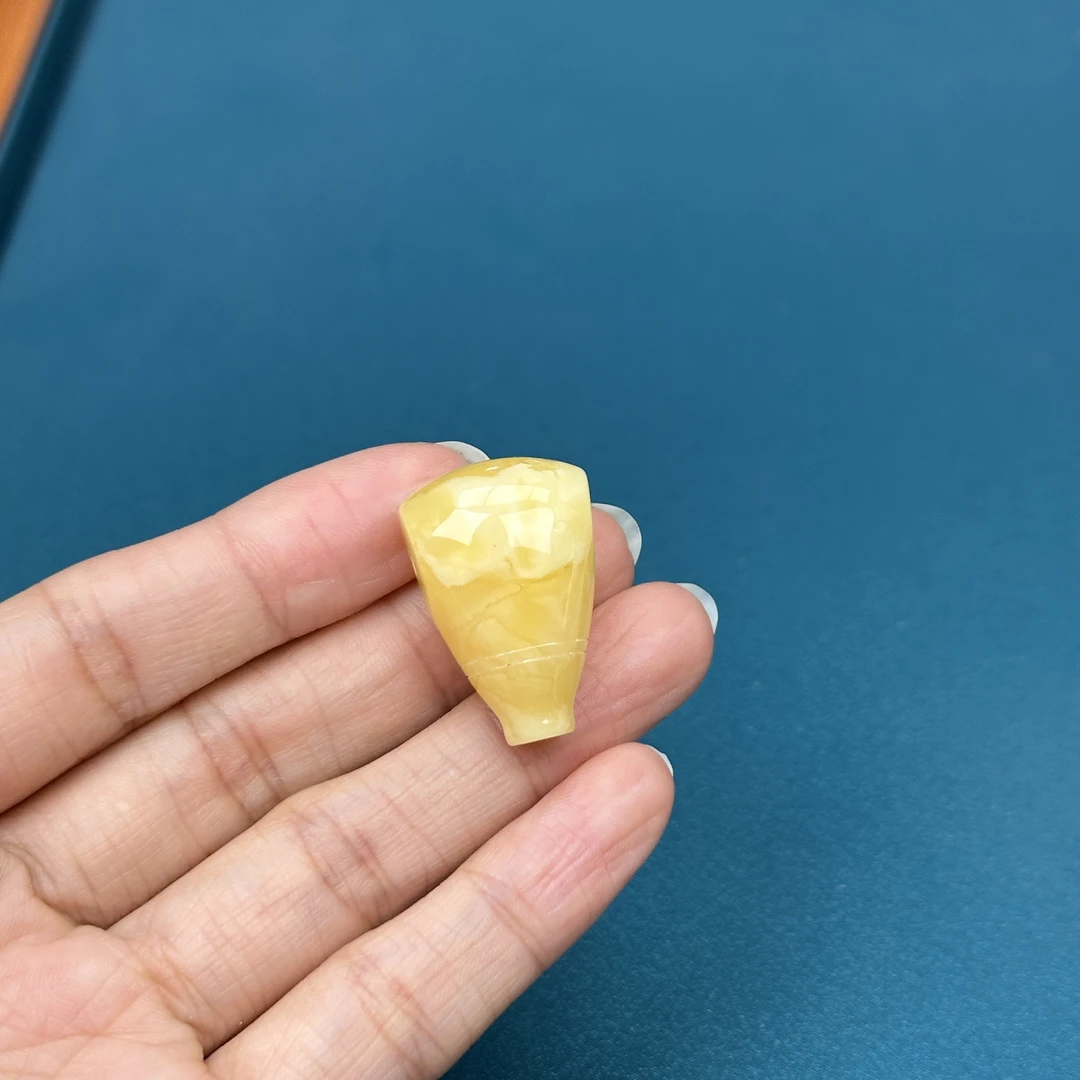 Y2907天然原矿蜜蜡 妖花三通 17.8*26mm抖音基地质检发货