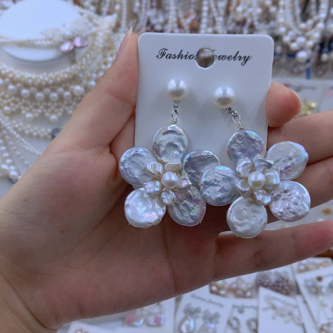 淡水珍珠铂Pt900镶嵌颈饰