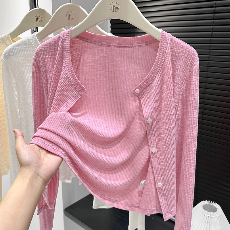 粉色冰丝防晒开衫女夏季新款配吊带裙高级感披肩短款罩衫小外套
