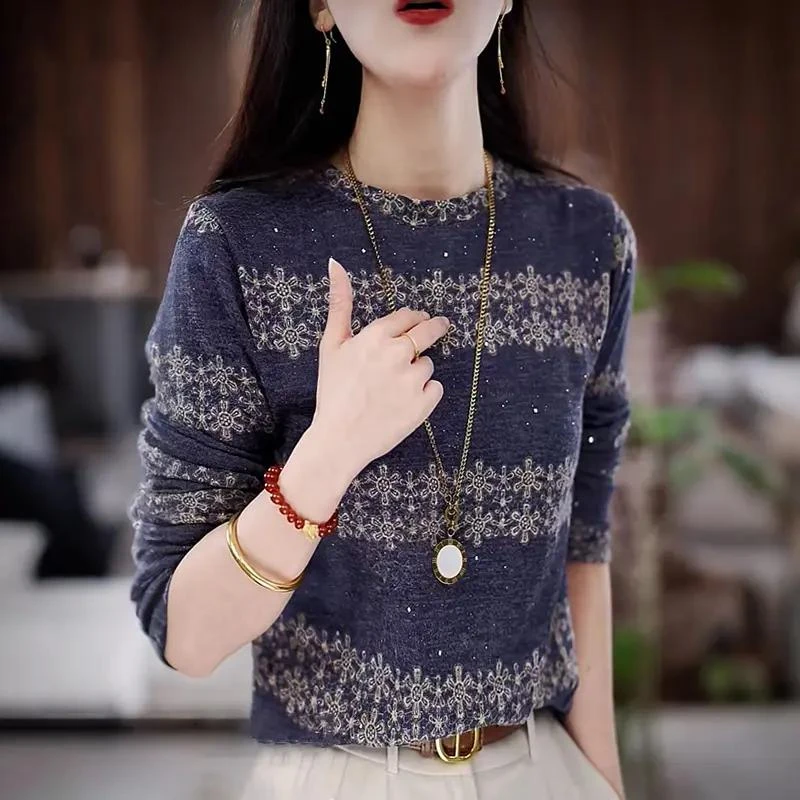 【洒银亮片】时尚套头字母长袖绒衫气质秋冬宽松打底衫百搭印花W552