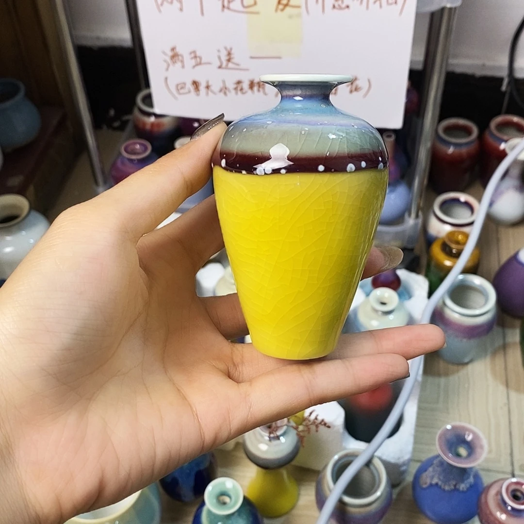 摆件巴掌大不插花景德镇高温陶瓷小花器