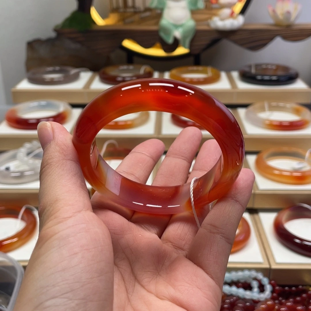 玛瑙/玉髓未镶嵌手镯