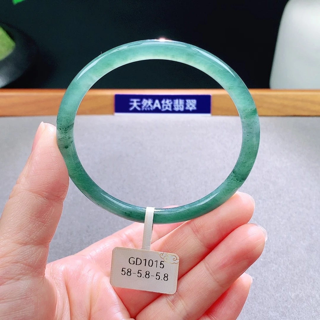 未镶嵌手镯翡翠天然翡翠手镯a货