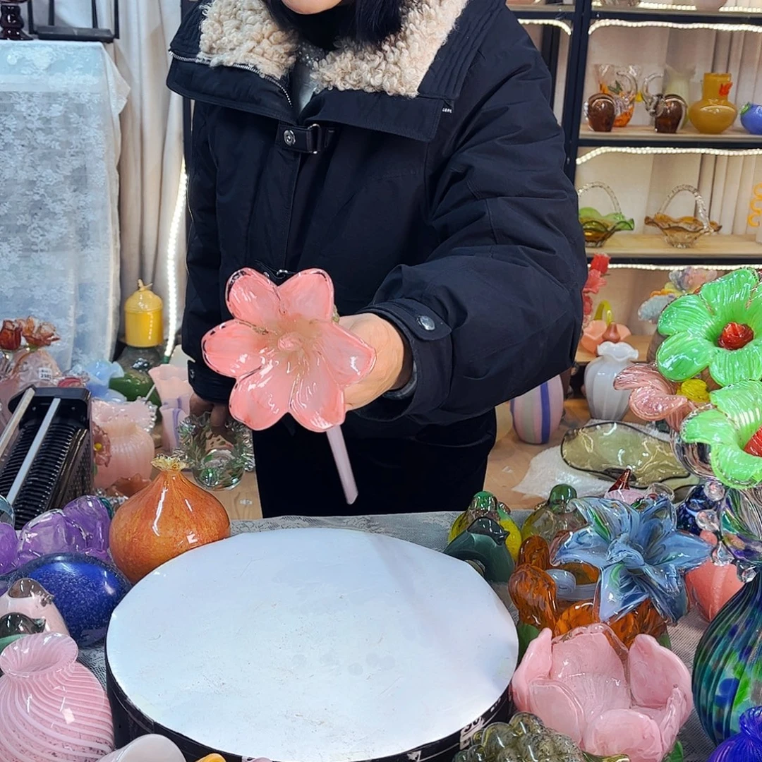 家悦琉璃花瓶摆件瑕