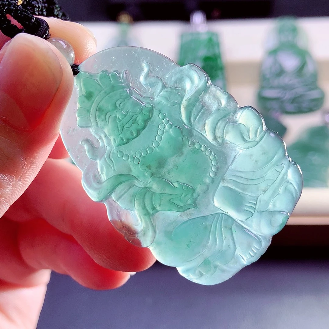 【闪购商品】颈饰未镶嵌翡翠天然