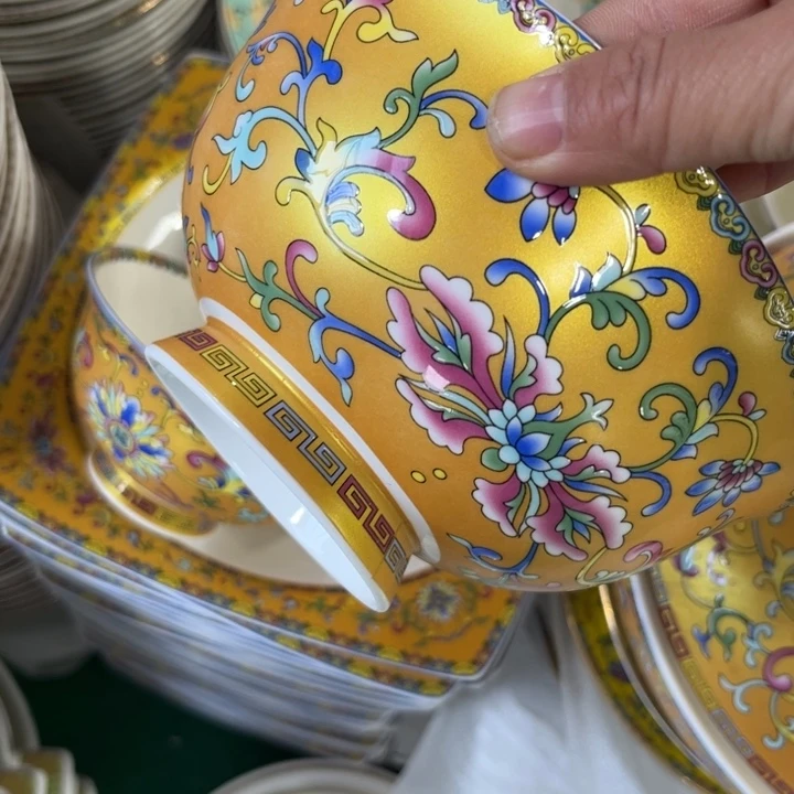 瓷片土豪金六寸面碗两个微瑕