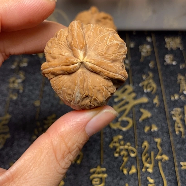 阿***瀚文玩核桃吊坠文玩核桃异形单只