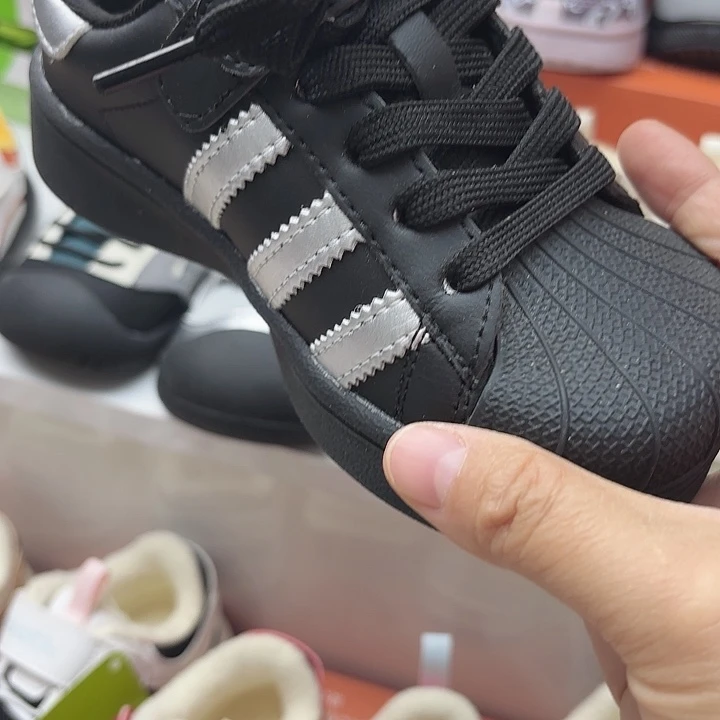 水牛皮（革）人造革朝鲜潮鞋还要写很多文字你说