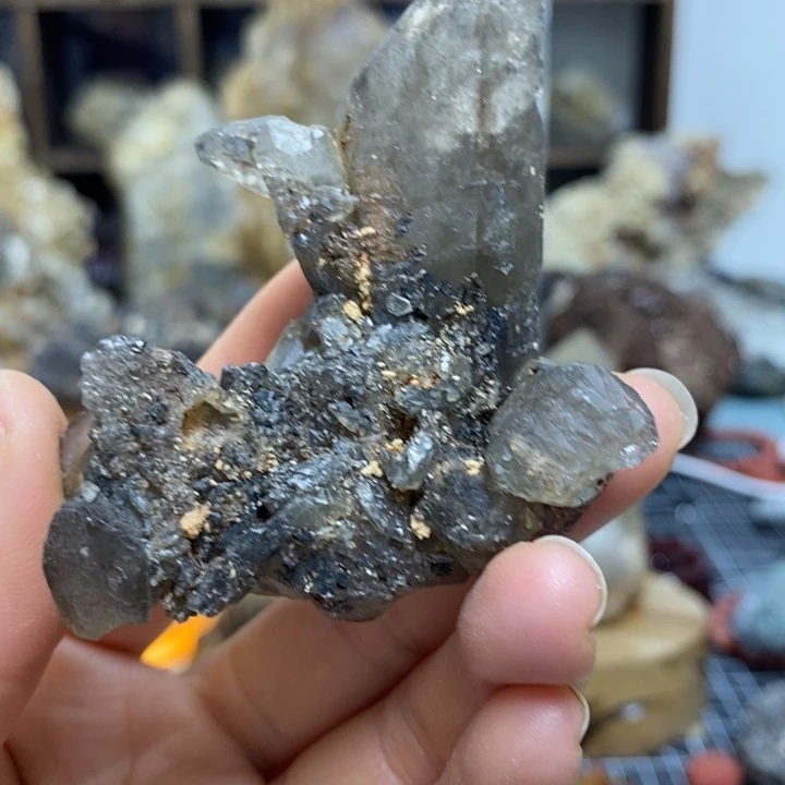 水晶水晶柱未镶嵌