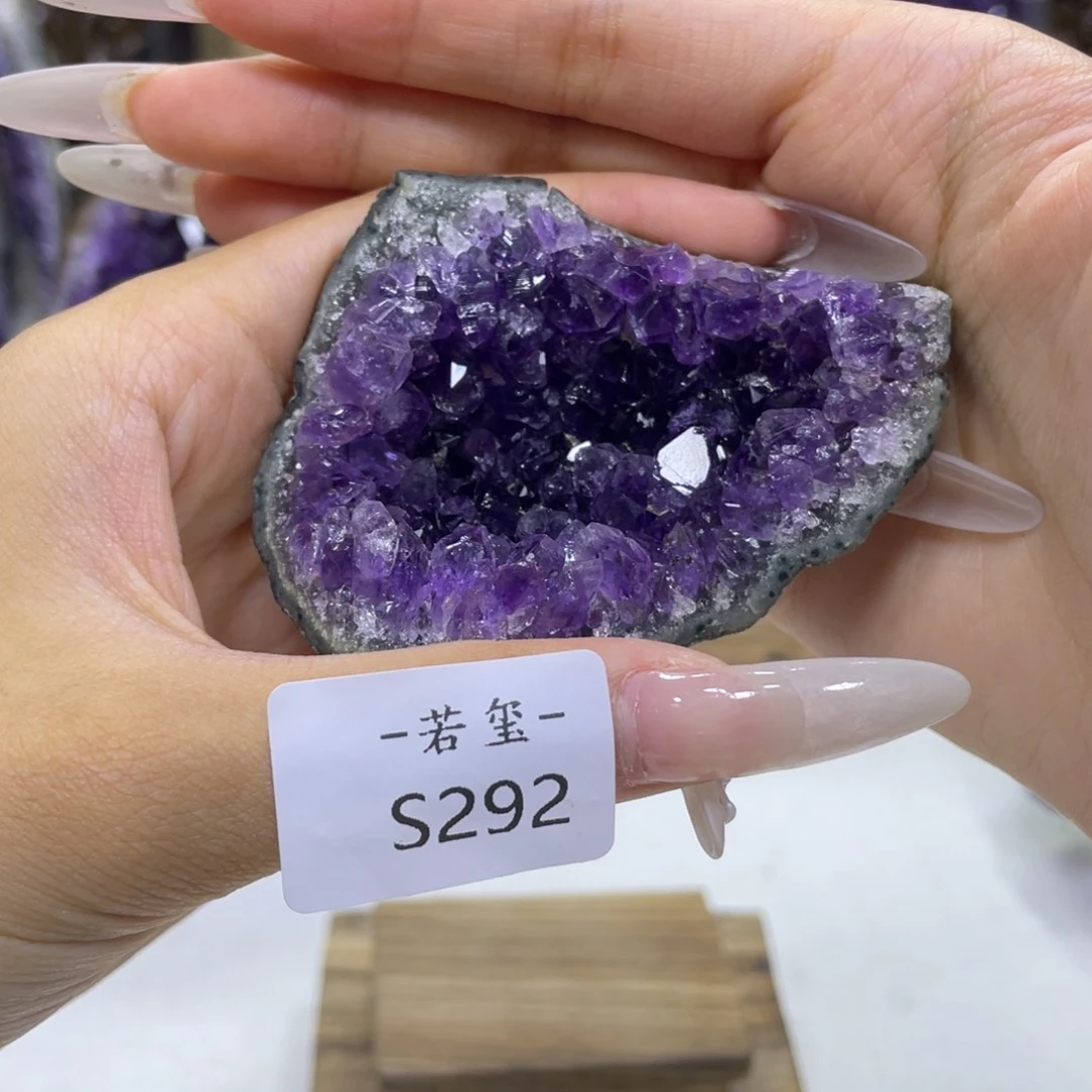 未镶嵌紫晶大型摆件（非配饰）乌拉圭紫水晶摆件S292