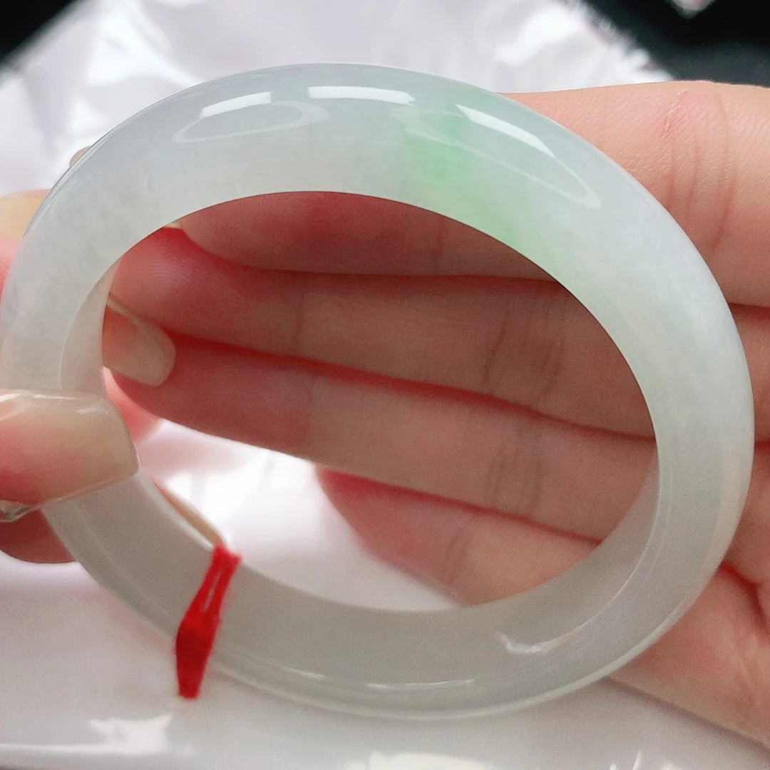 翡翠手镯未镶嵌缅甸天然A货翡翠