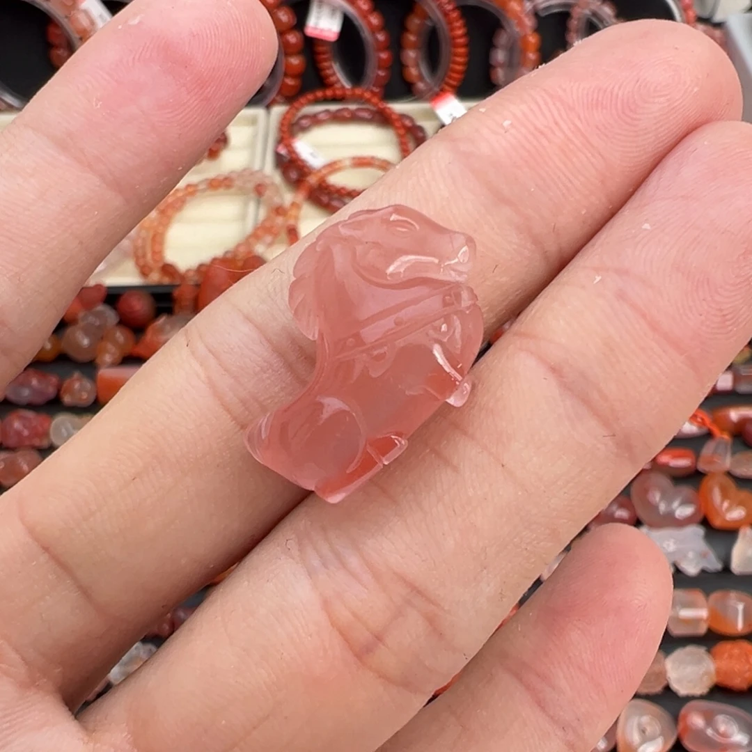 南红玛瑙未镶嵌颈饰马