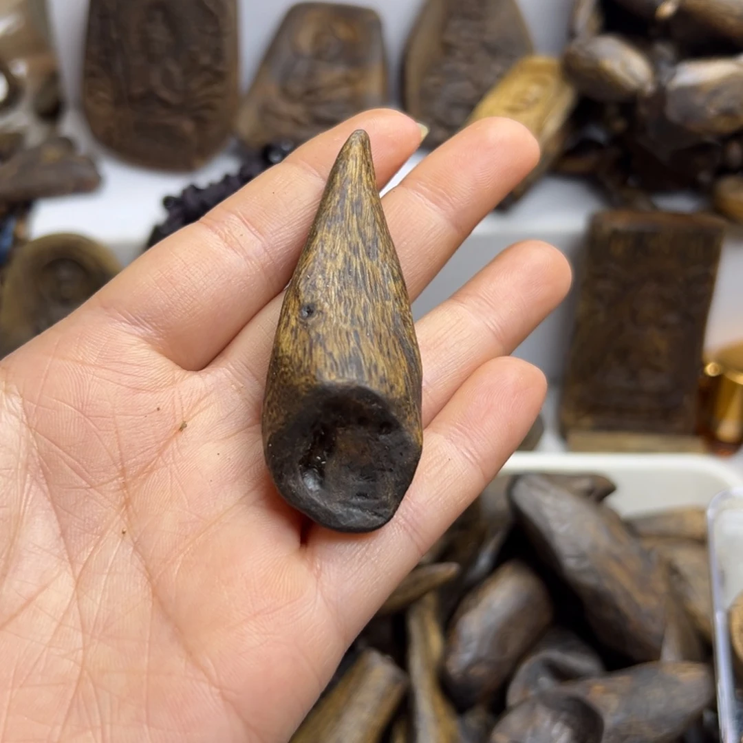 沉香沉香碎屑咋*树丁