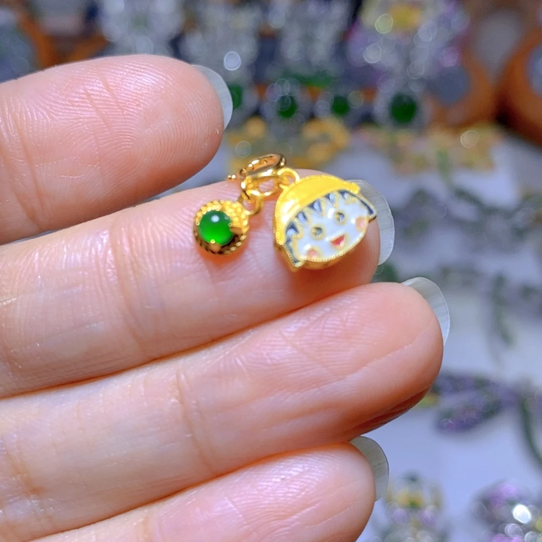 翡翠颈饰银S925镶嵌天然翡翠