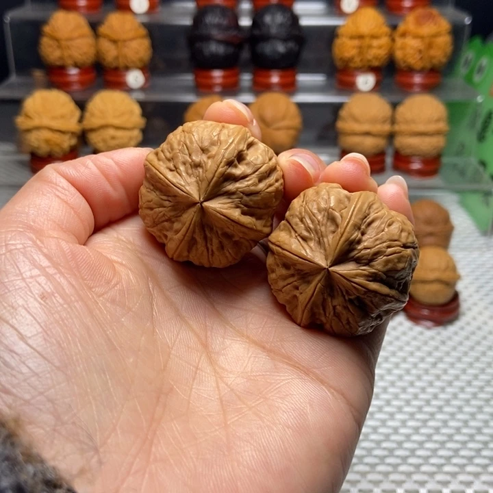 把件文玩核桃8聚宝四棱