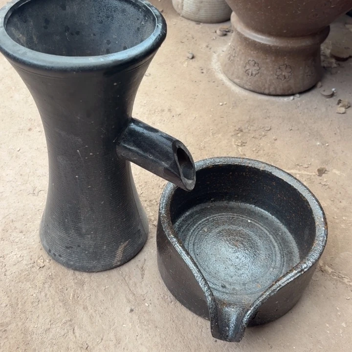 紫砂花盆口径13/25，16/7进水口1.5厘米