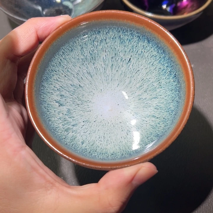 茶盏我想和她好好聊聊心里难受