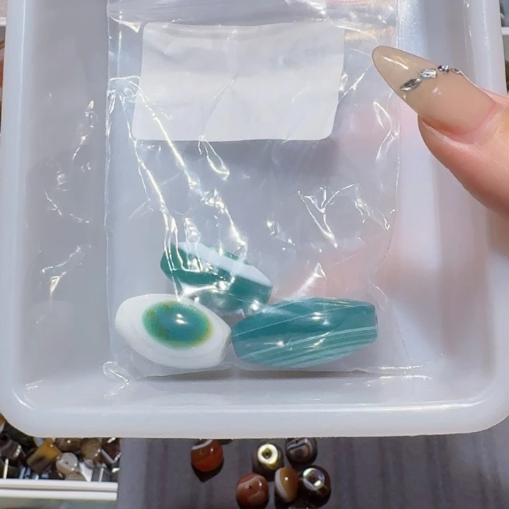 未镶嵌颈饰玛瑙/玉髓