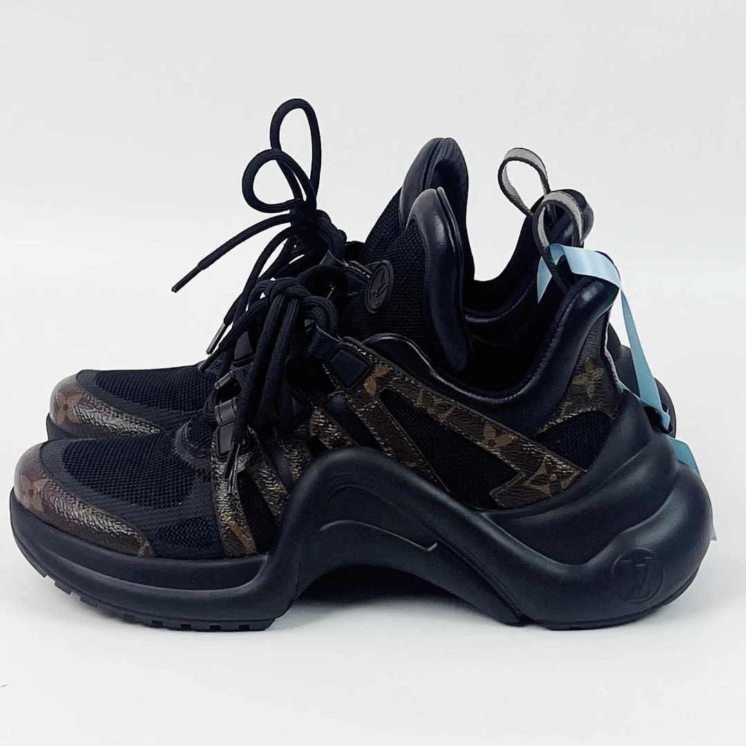99新 LouisVuitton/路易威登 37.5码 老花老爹鞋 99新 lm3600