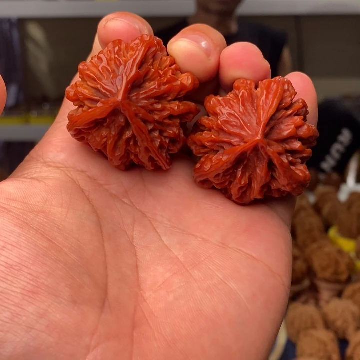 文玩核桃吊坠文玩核桃三棱