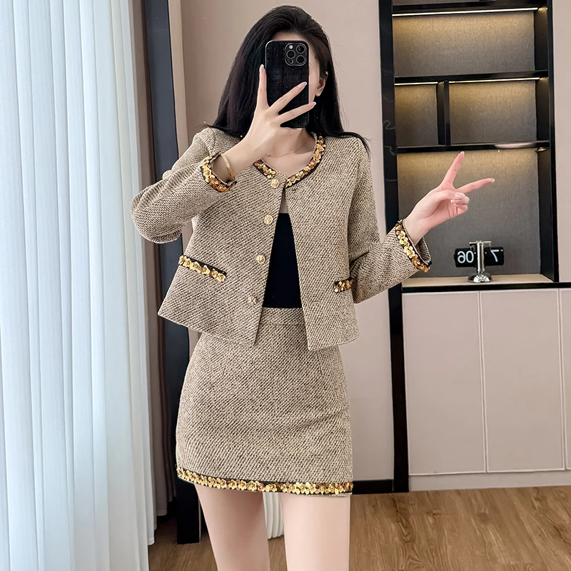 邱肉瑶 亮片精致小香风外套女秋季新短款名媛气质小个子千金套装