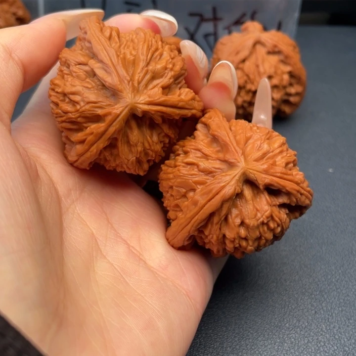 九***岳吊坠文玩核桃白狮子