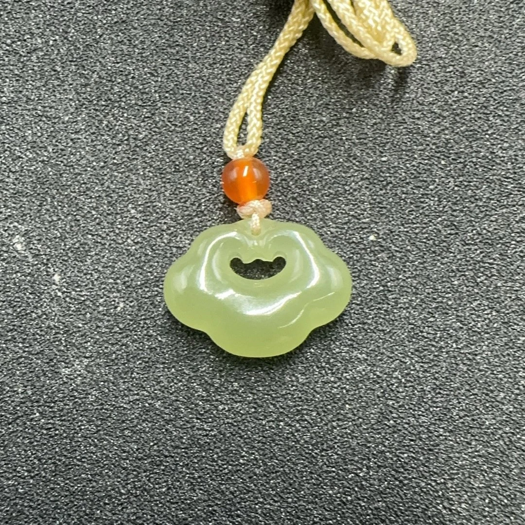 BY0118FPXQ标916 和田玉平安锁