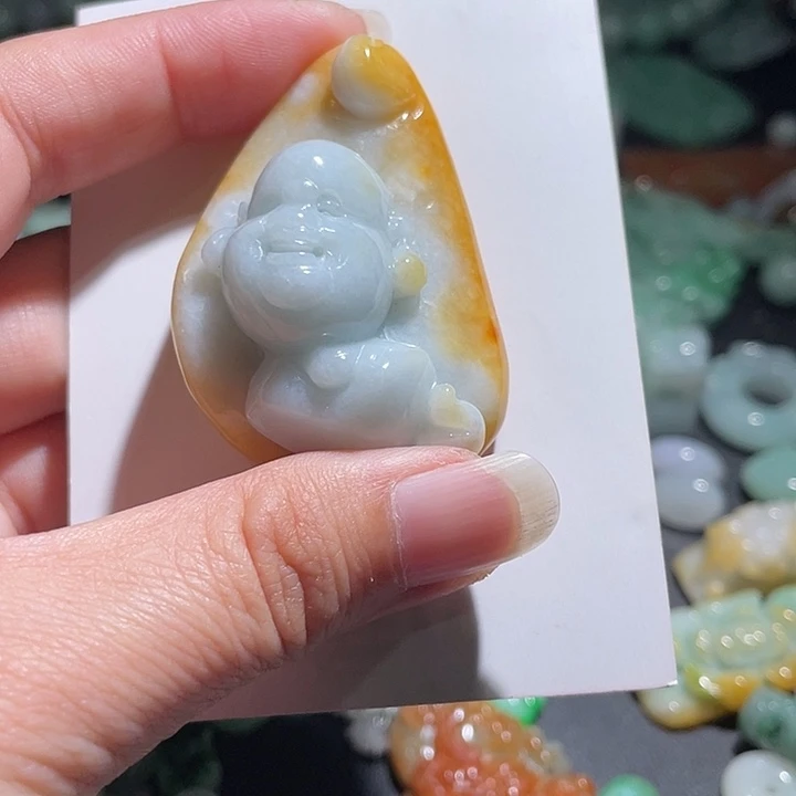 颈饰未镶嵌翡翠天