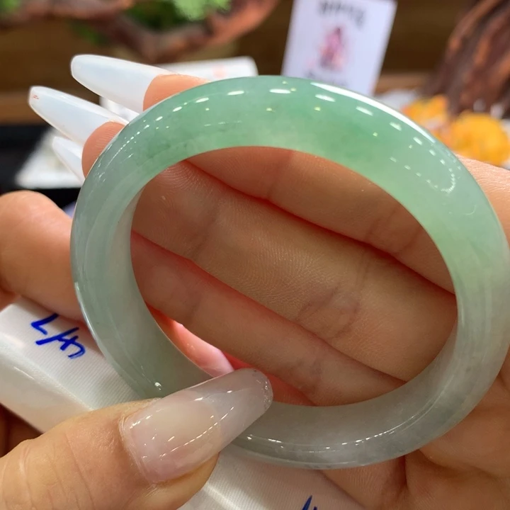 翡翠手镯未镶嵌22号