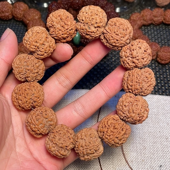 隔***王金刚菩提吊坠金刚