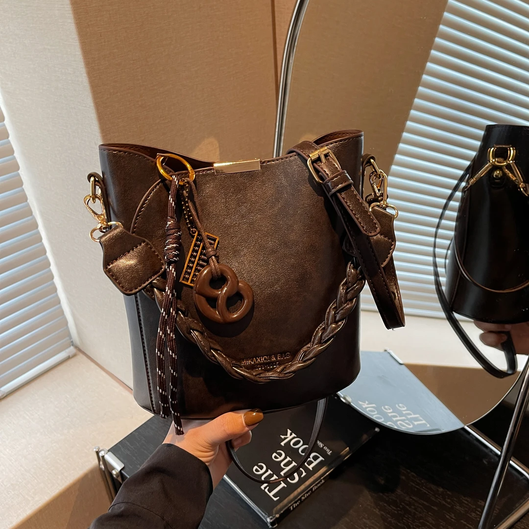 佐猫包包女款爆款2025新款水桶包大容量包包单肩包女手提包斜挎包