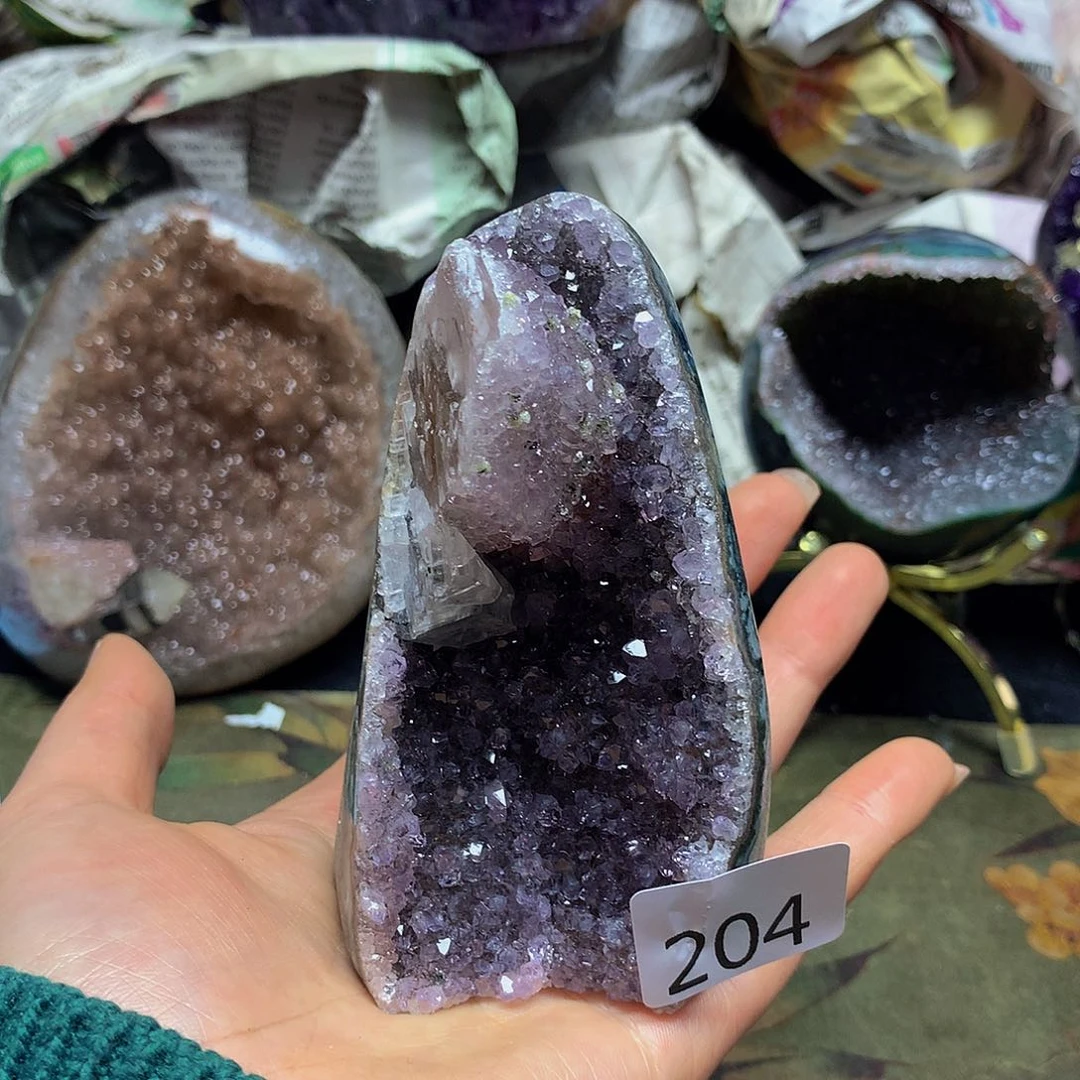 紫晶大型摆件（非配饰）未镶嵌