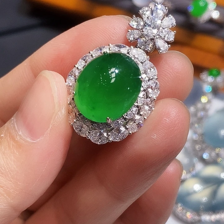 吊坠(不含链)18K金镶嵌翡翠