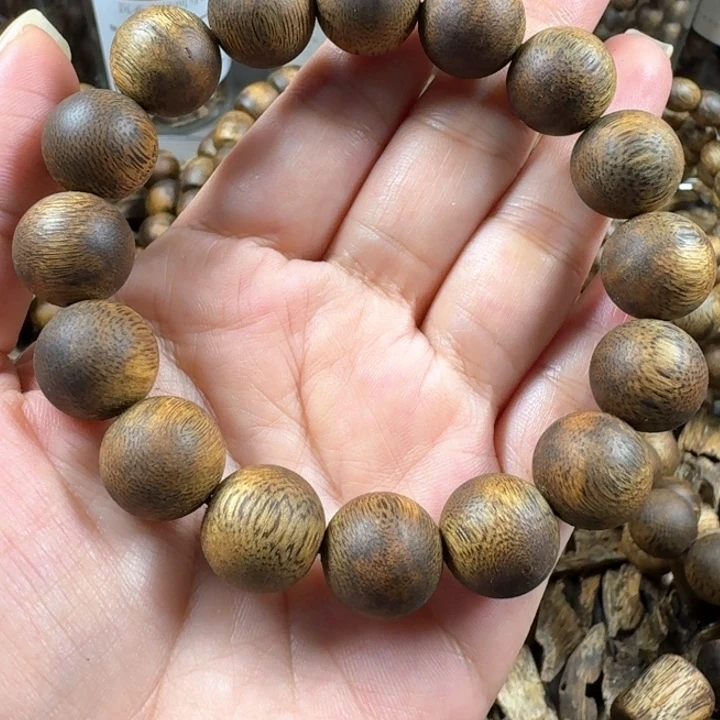 王***运沉香手串奇楠绿奇高油脂单圈20g