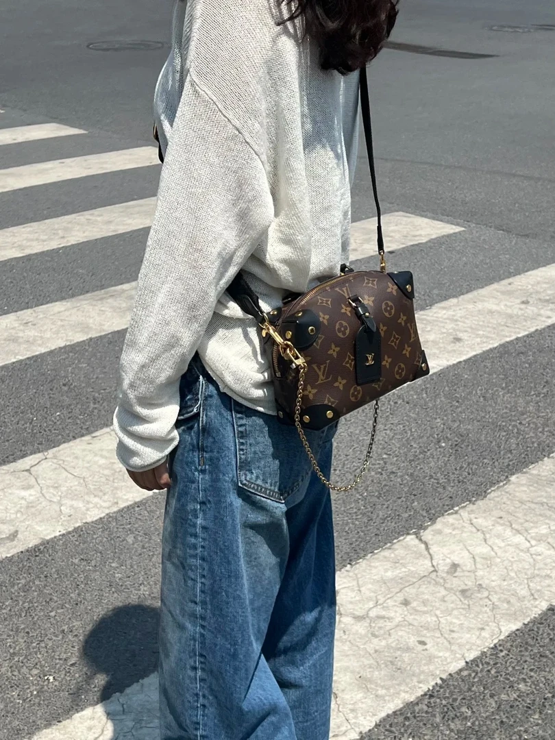 99新 LouisVuitton/路易威登 lv 软盒子/99新