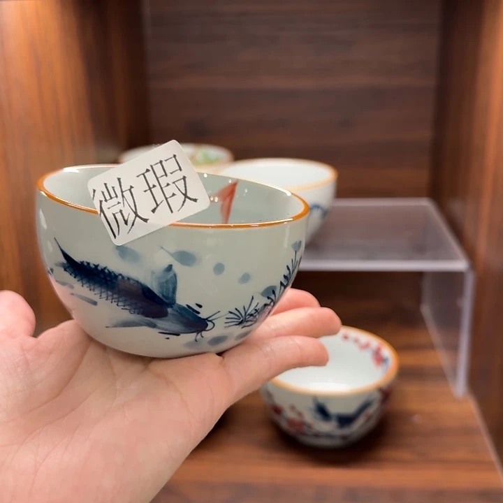 釉下手绘茶具微瑕