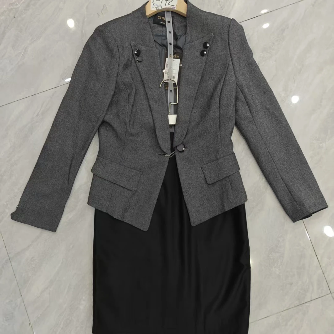 0142+（腰带）时尚套装短款设计师小西装百搭女装秋冬修身套装