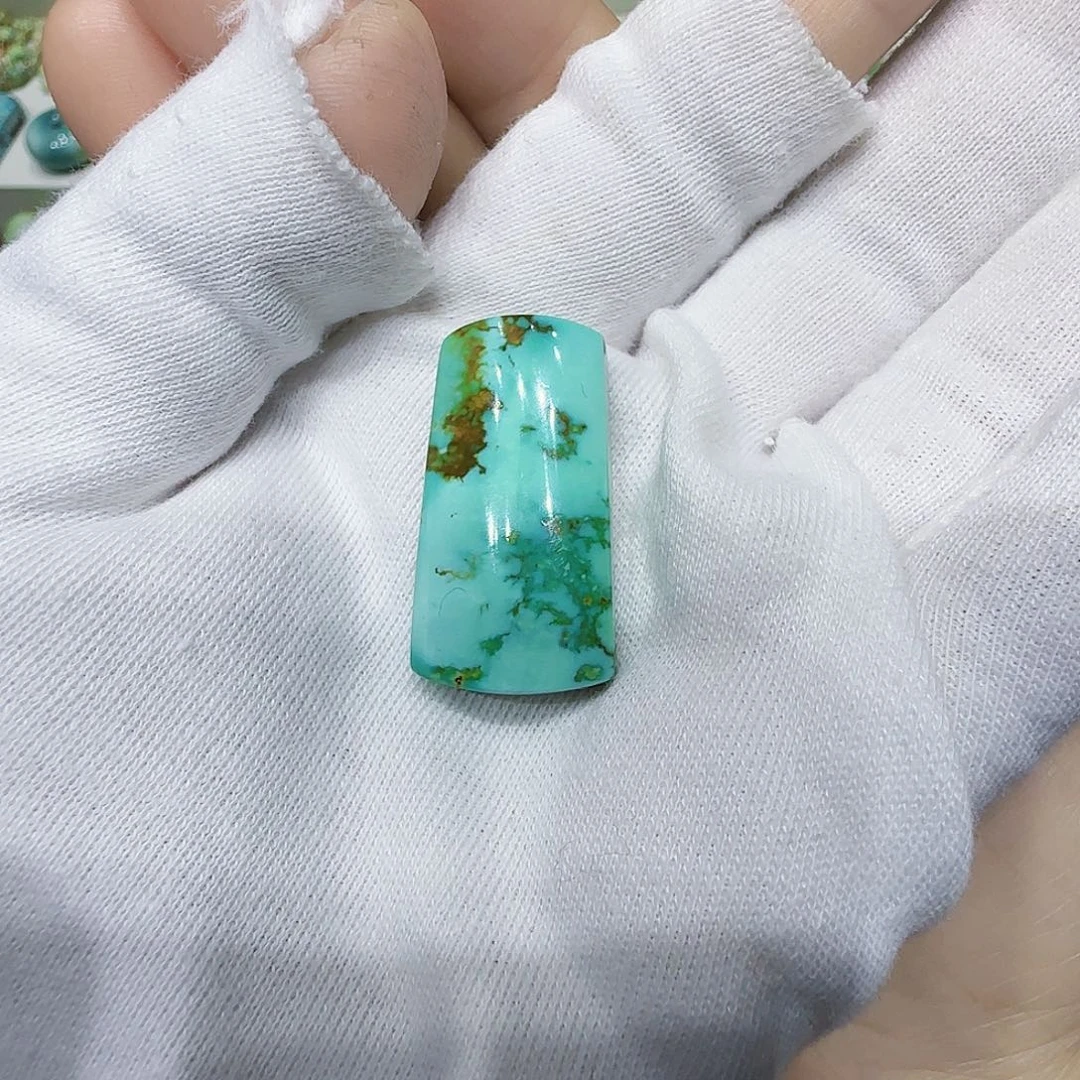 绿松石未镶嵌原矿绿松石