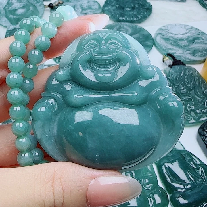 翡翠未镶嵌颈饰多样性发货天然的A货翡翠